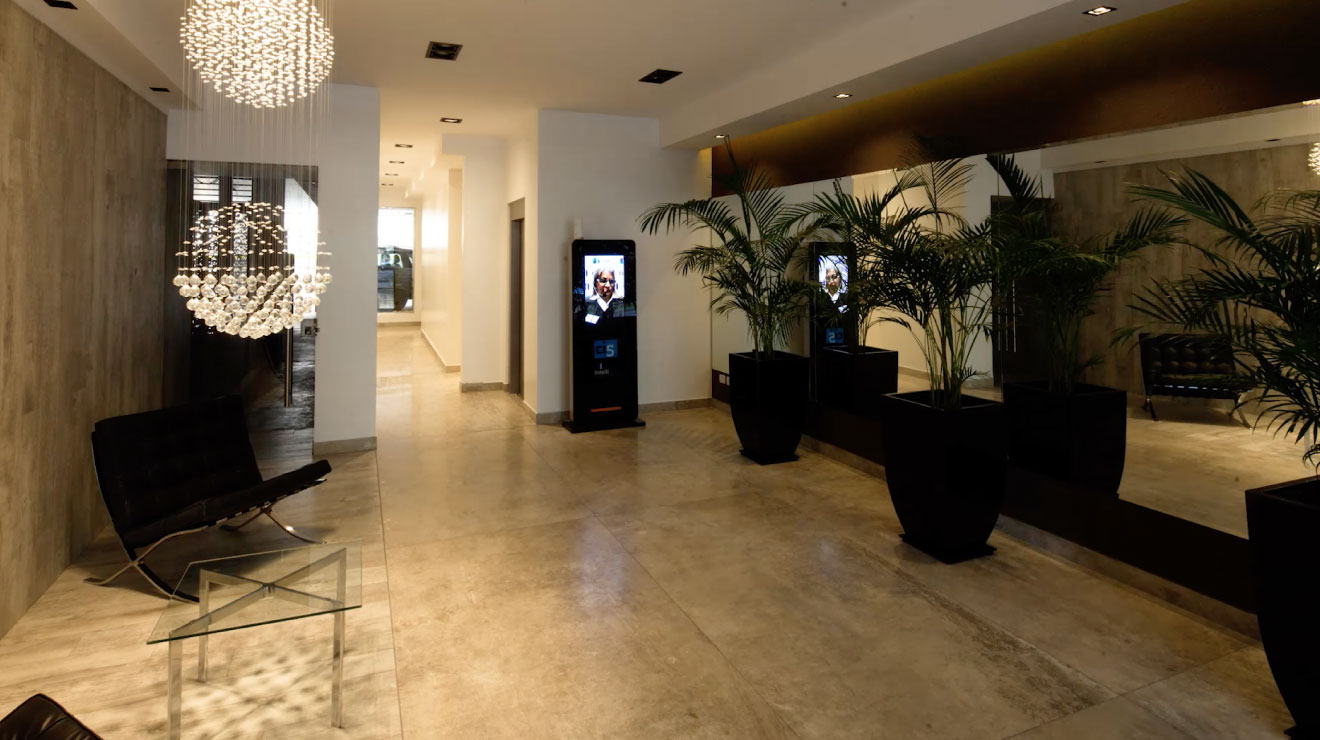 Hall Honorio Pueyrredon 434